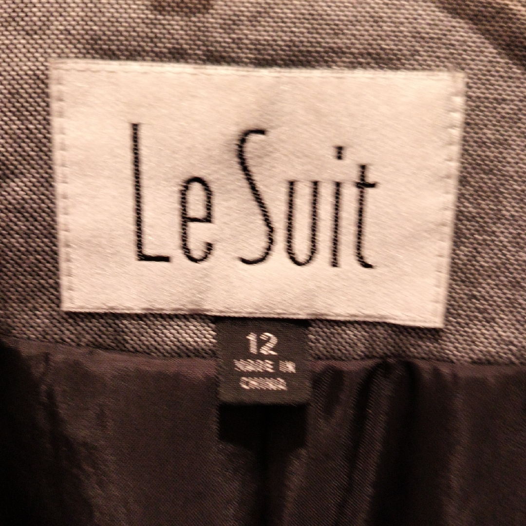 Final Price Nwot Le Suit Gray 100% Spun Rayon 2-Pc Skirt Suit W Zippered Pockets
